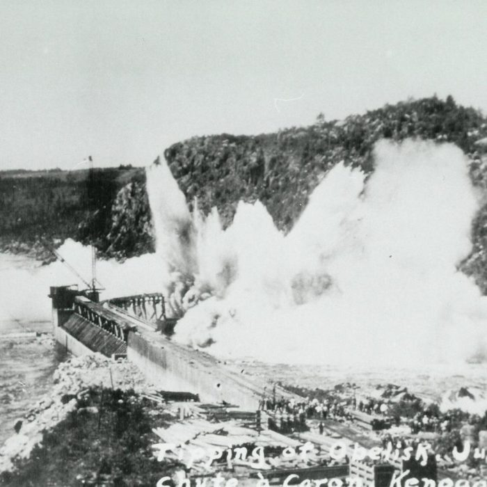 Obélisque, Chute-à-Caron